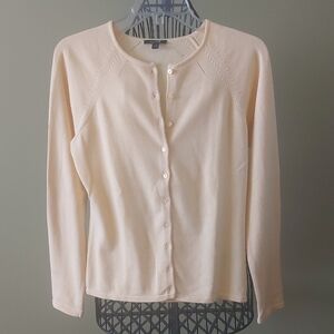 JACOB, Size M Knit Sweater. Light Yellow Color.